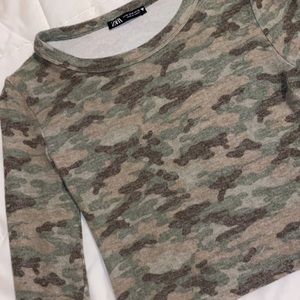 Zara long sleeve cropped top
